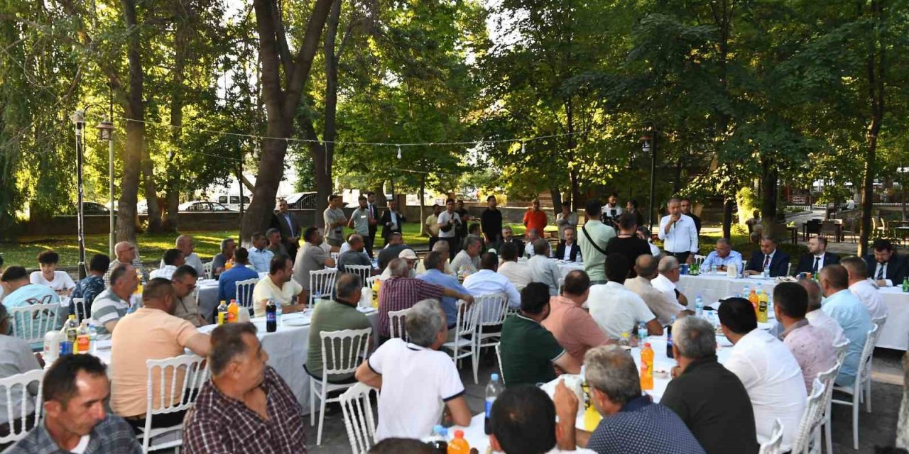 Akar ve Büyükkılıç’tan Yahyalı ve Develi’ye Çıkarma