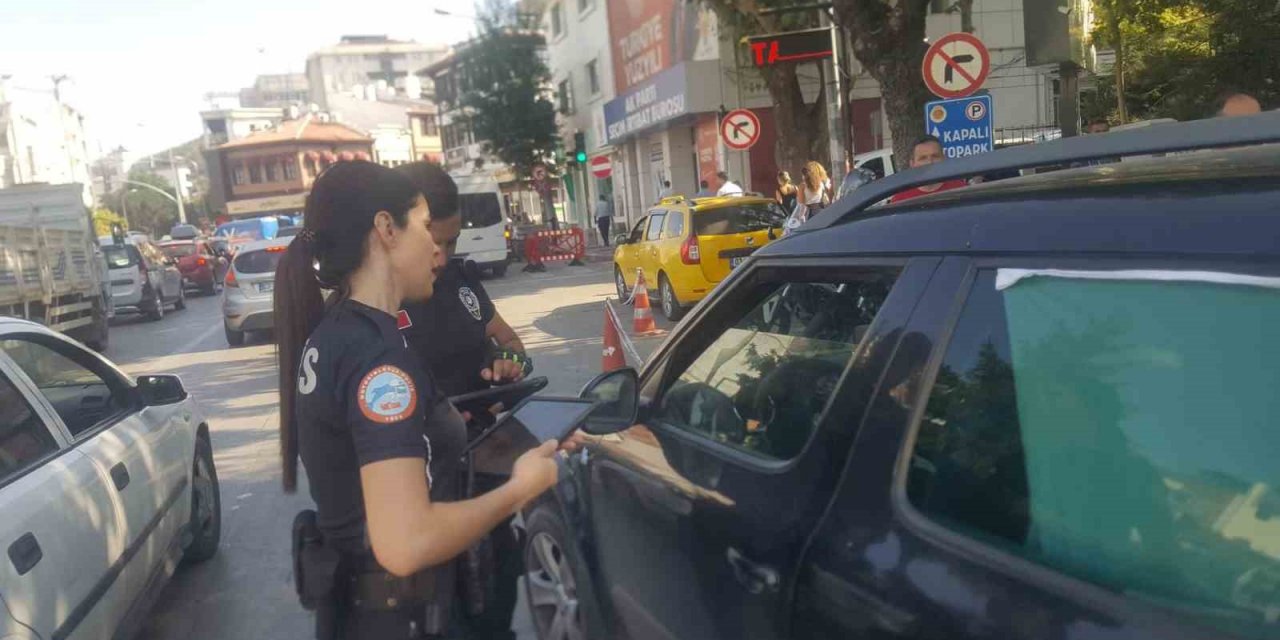Afyonkarahisar polisinden asayiş ve trafik denetimi