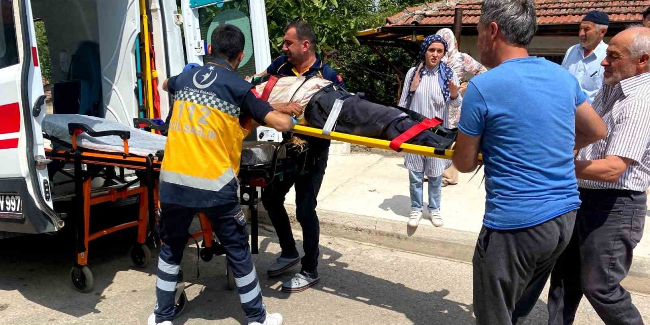 Onarım için çıktığı çatıdan aşağı düştü