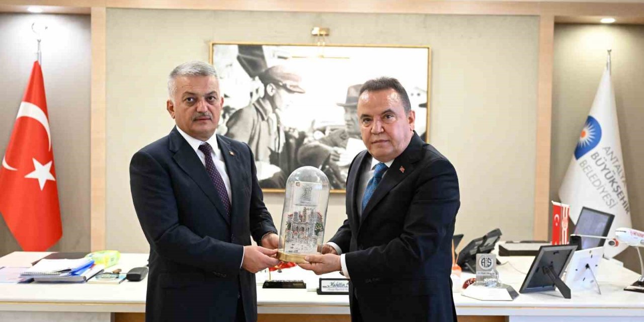 Vali Yazıcı’dan Başkan Böcek’e veda ziyareti