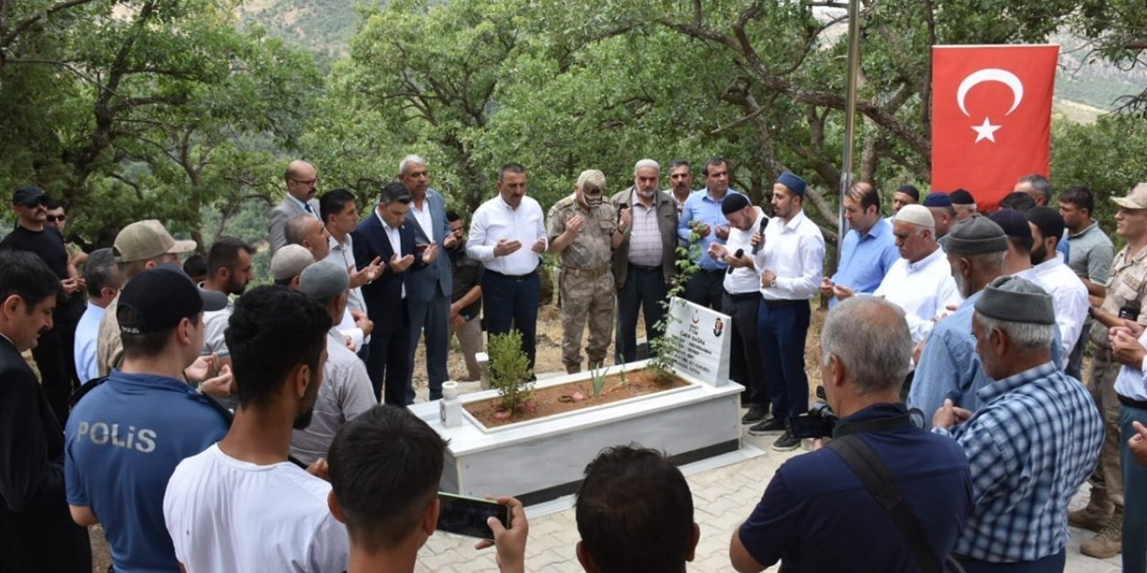 Siirtli teğmen şehadetinin yıl dönümünde dualarla anıldı