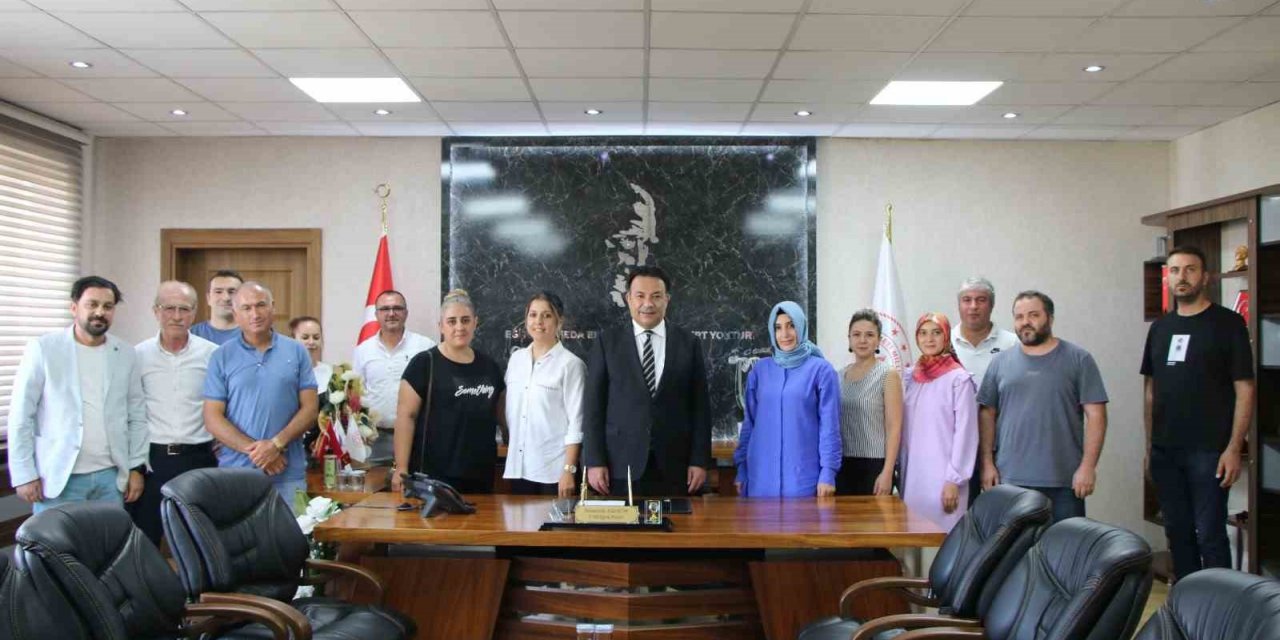 Öğretmenlerin talepleri ’Açık Kapı’ ile çözülüyor