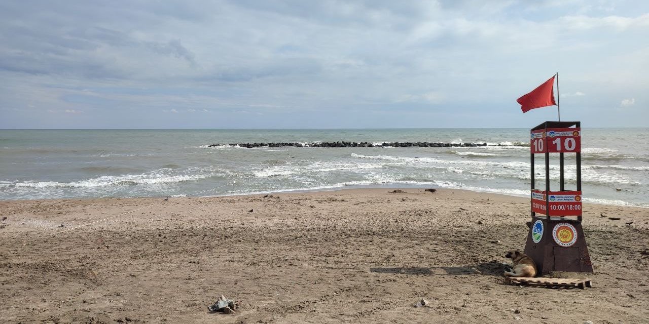 O sahillerde denize girmek yine yasak