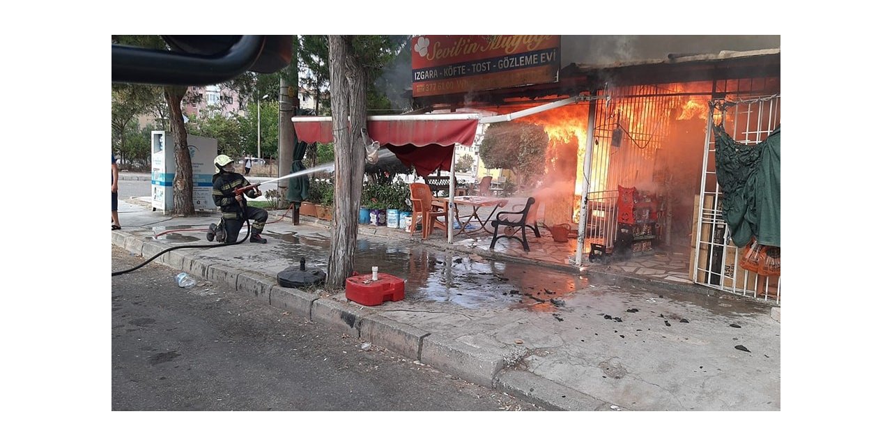 Alevlere teslim olan iş yeri kullanılmaz hale geldi