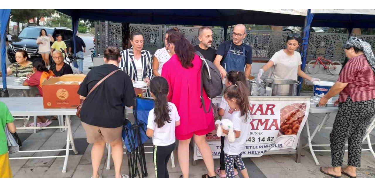 Mimar Sinan Mahallesi’nden 4 bin kişilik aşure hayrı