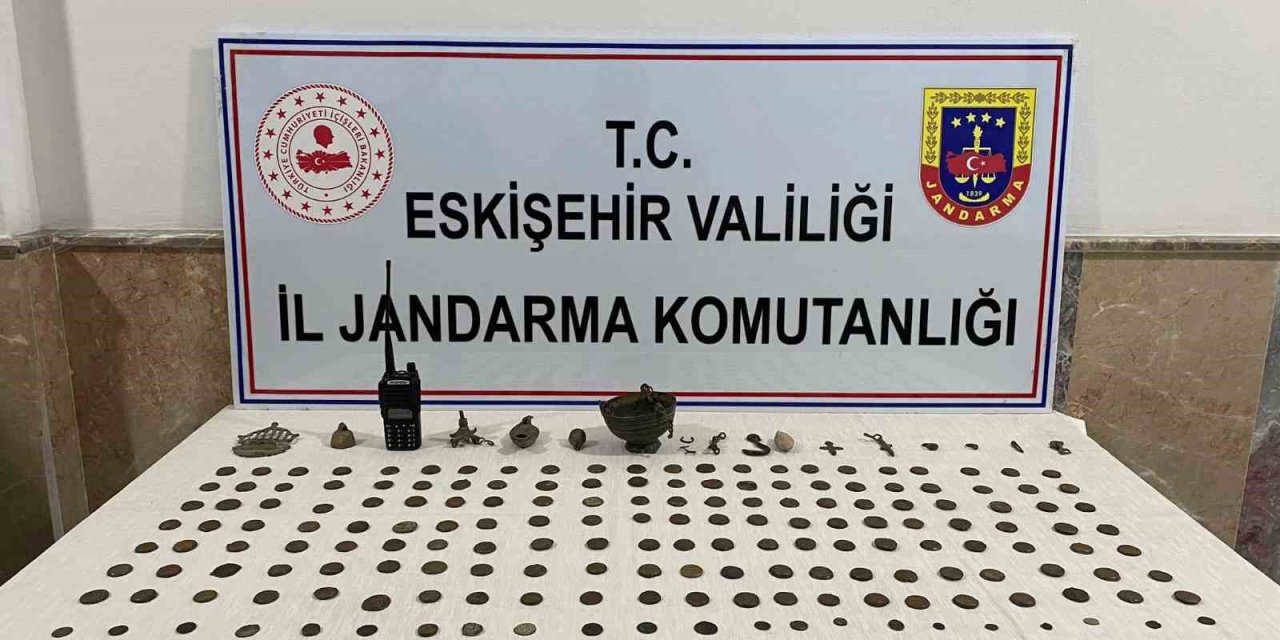 Eskişehir’de jandarmadan tarihi eser operasyonu