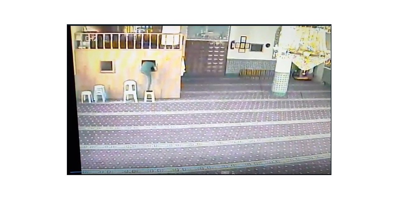 34 yıl kesinleşmiş cezası bulunan hırsız önce kameraya sonra polise yakalandı