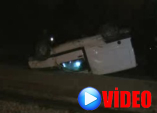 Kamyonet tramvay hattına uçtu!