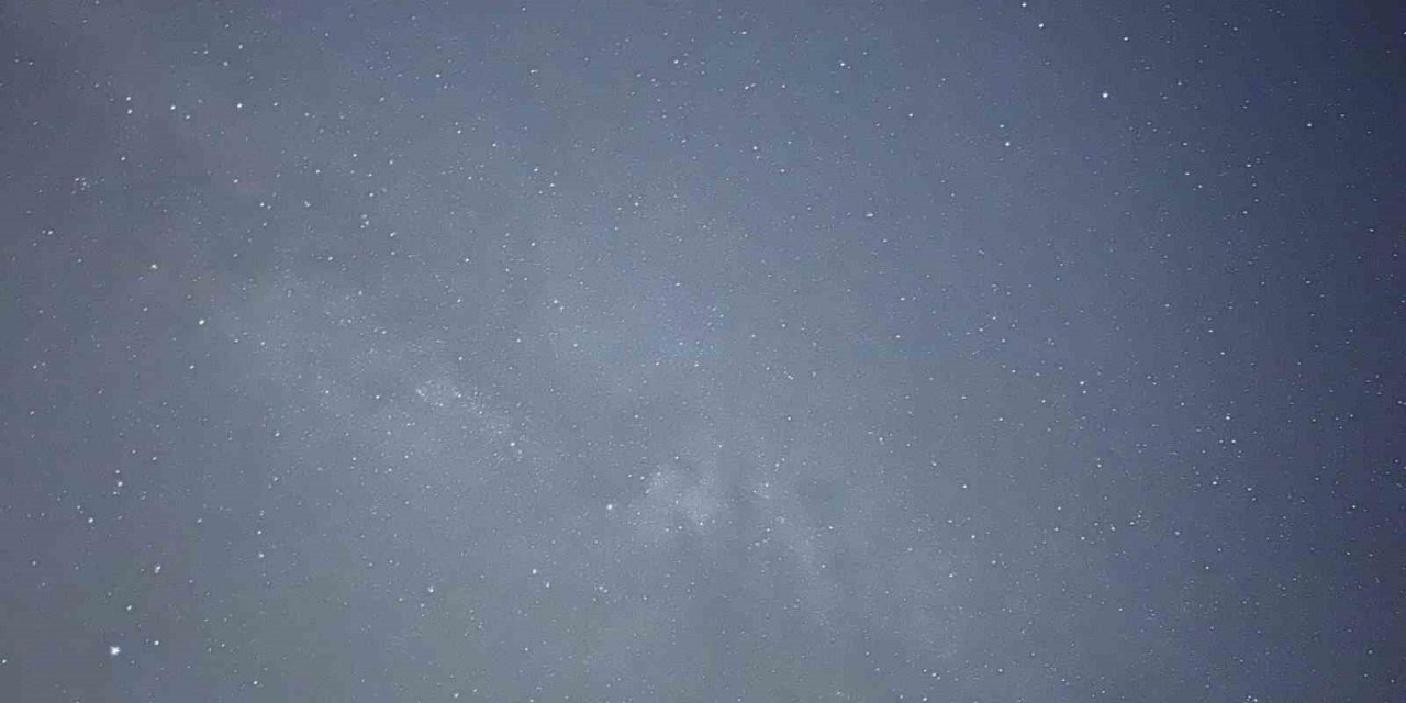 Ankara’da vatandaşların meteor yağmuru heyecanı