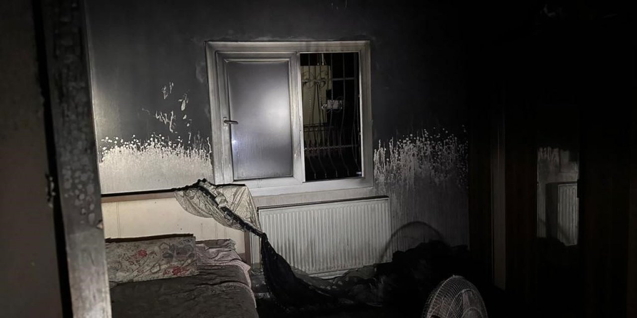 Erzin’de ikamet yangını korkuttu