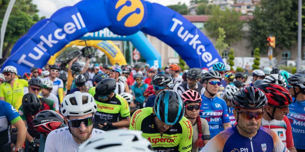Turkcell Granfondo İstanbul Yol Bisiklet Yarışı tamamlandı