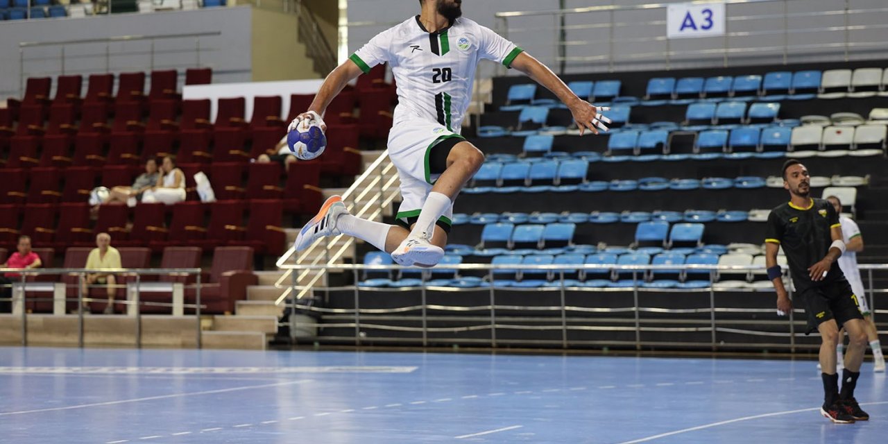 2. Ulusal Hentbol Turnuvasında şampiyon Sakarya Büyükşehir oldu