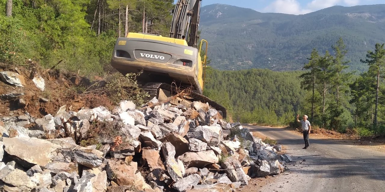 Alanya’da yayla yollarına bakım onarım