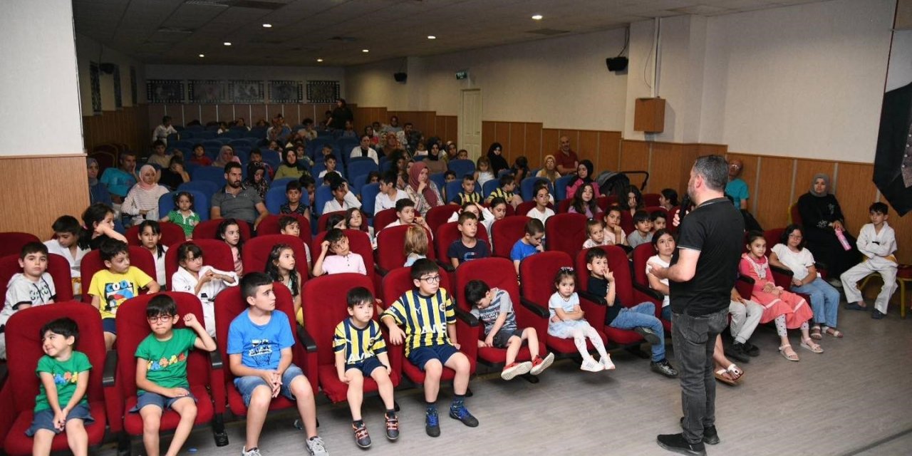 Bilim Pursaklar Atölyelerinde öğrenciler sinema filmi seyretti