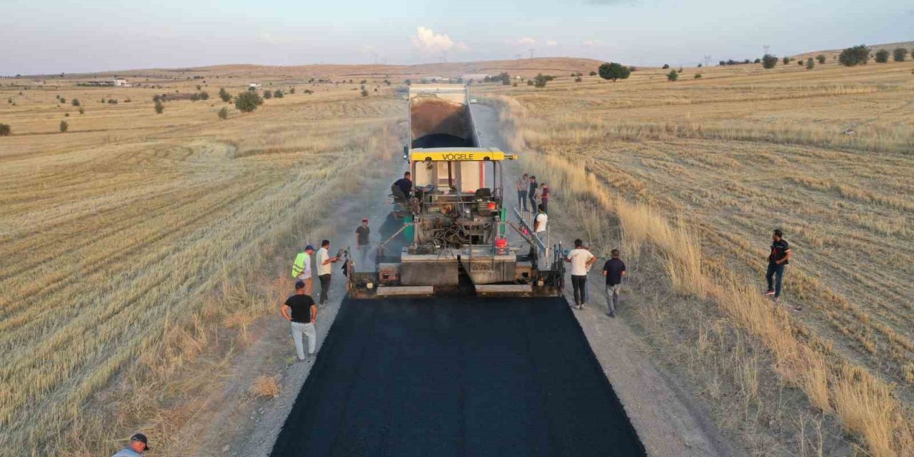 Başkan Büyükkılıç: "Çevril - Taşhan arasındaki yolda 5 milyon 350 bin TL’lık çalışma yaptık"