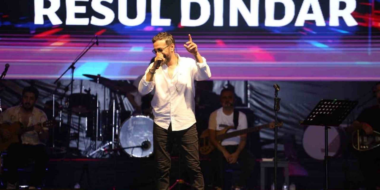 Resul Dindar’dan Demet Akalın’la ilgili yaşadığı gerginlikle ilgili açıklama geldi