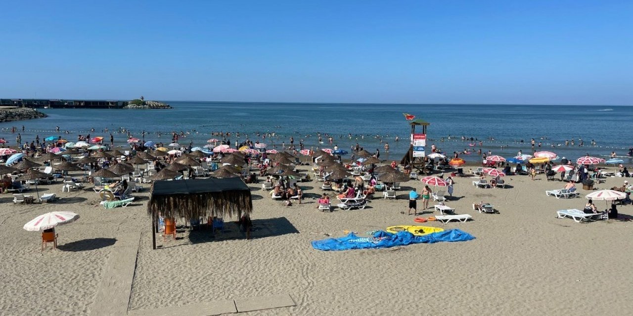 Türkeli ve Ayancık ilçelerinde denize girmek yasaklandı