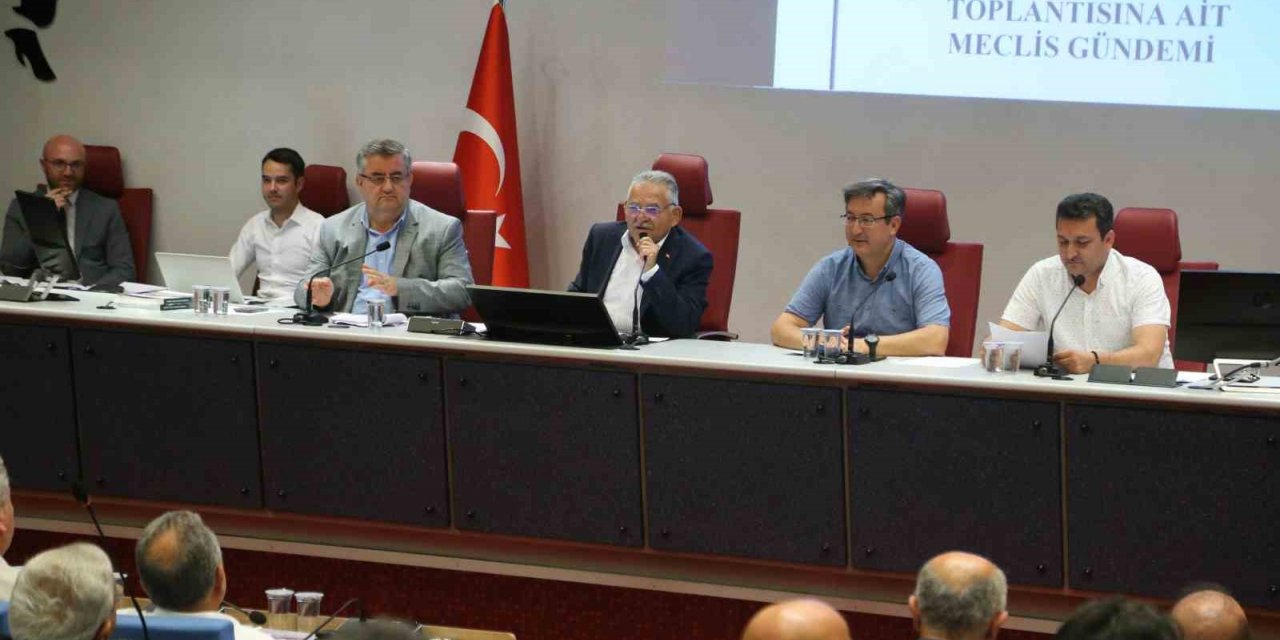 Kayseri Büyükşehir Belediye Meclisi; 111 Maddeyi Karara Bağladı