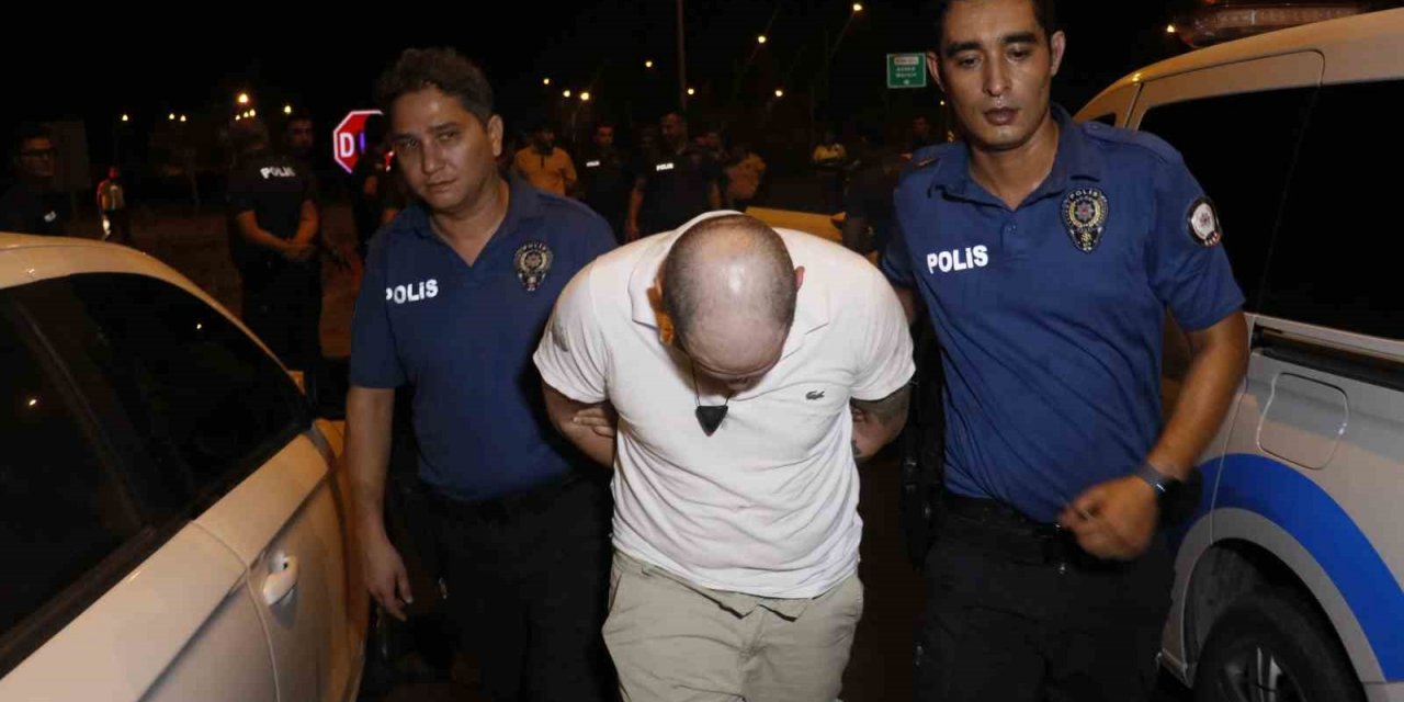 Filmleri aratmayan kovalamaca kamerada: Kaçan araç 70 kilometre sonunda yakalandı