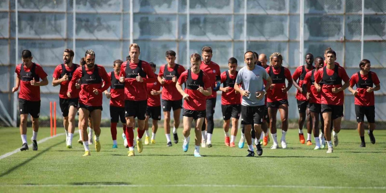 Sivasspor 6 oyuncusunu geçici olarak gönderdi