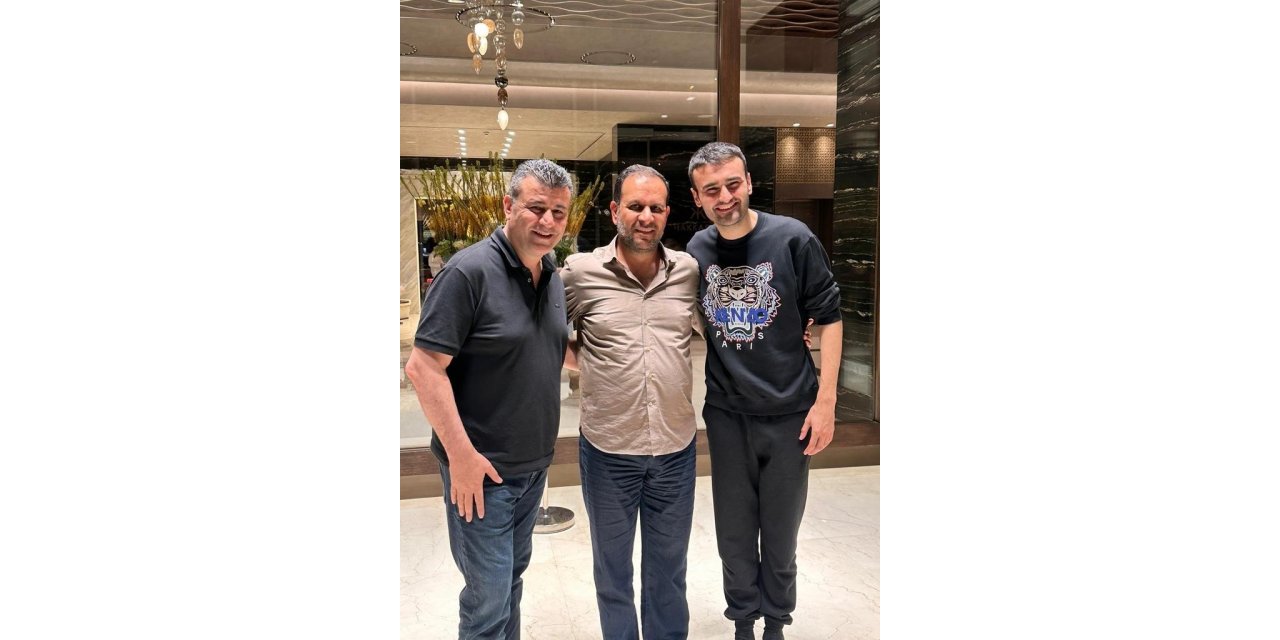 CZN Burak ile Babası arasında mutlu son