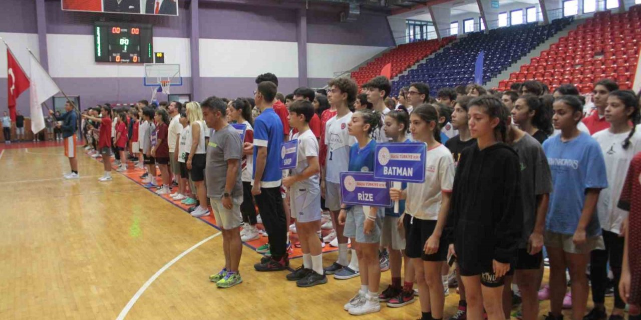 Basketbolun genç yıldızları Ordu’da buluştu