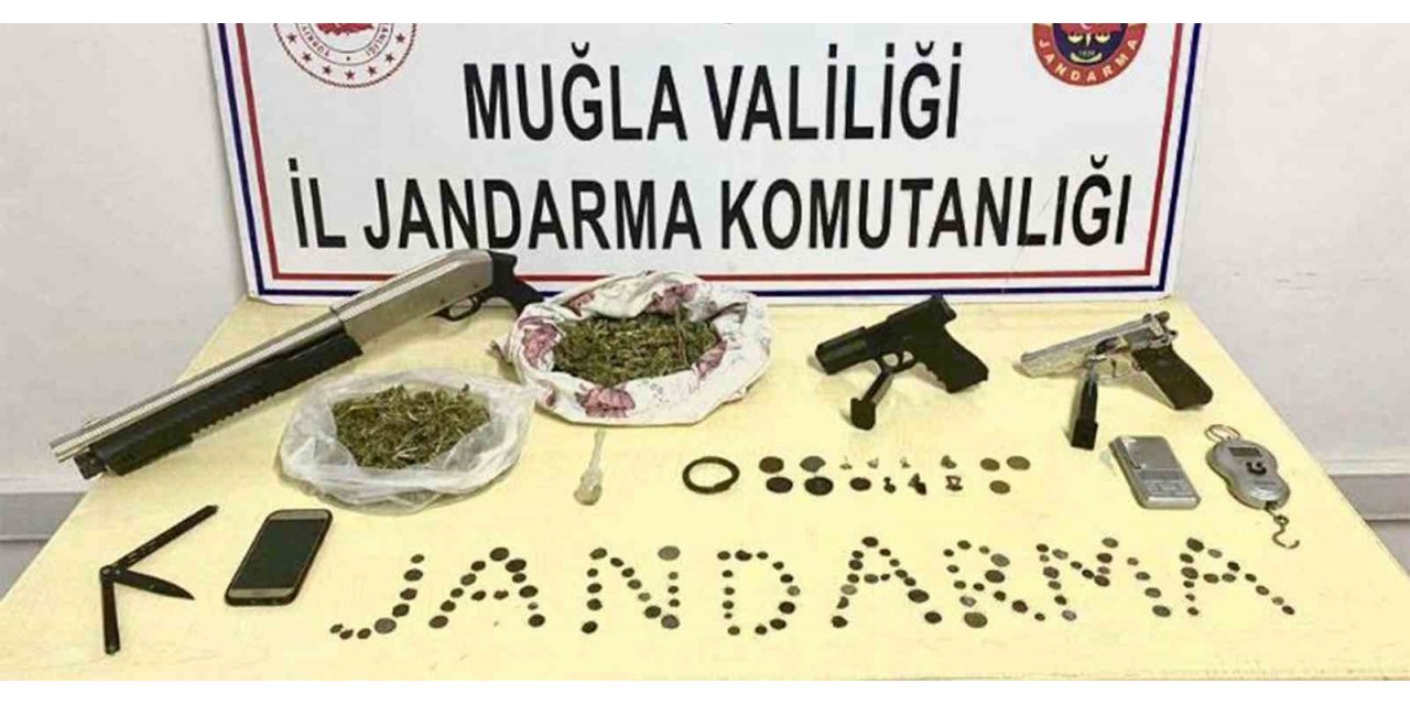 Seydikemer’de uyuşturucu, tarihi eser ve ruhsatsız silah operasyonu