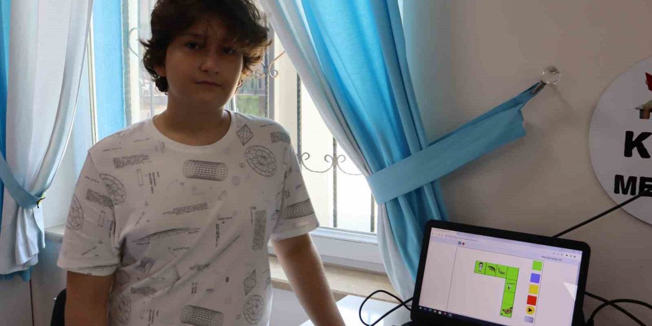 13 yaşında geliştirdiği oyunla çocukları eğitiyor