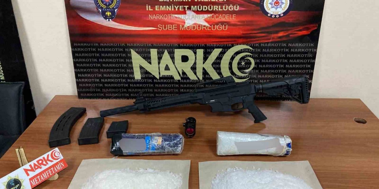 Batman’da yapılan operasyonda uyuşturucu ve silah ele geçirildi