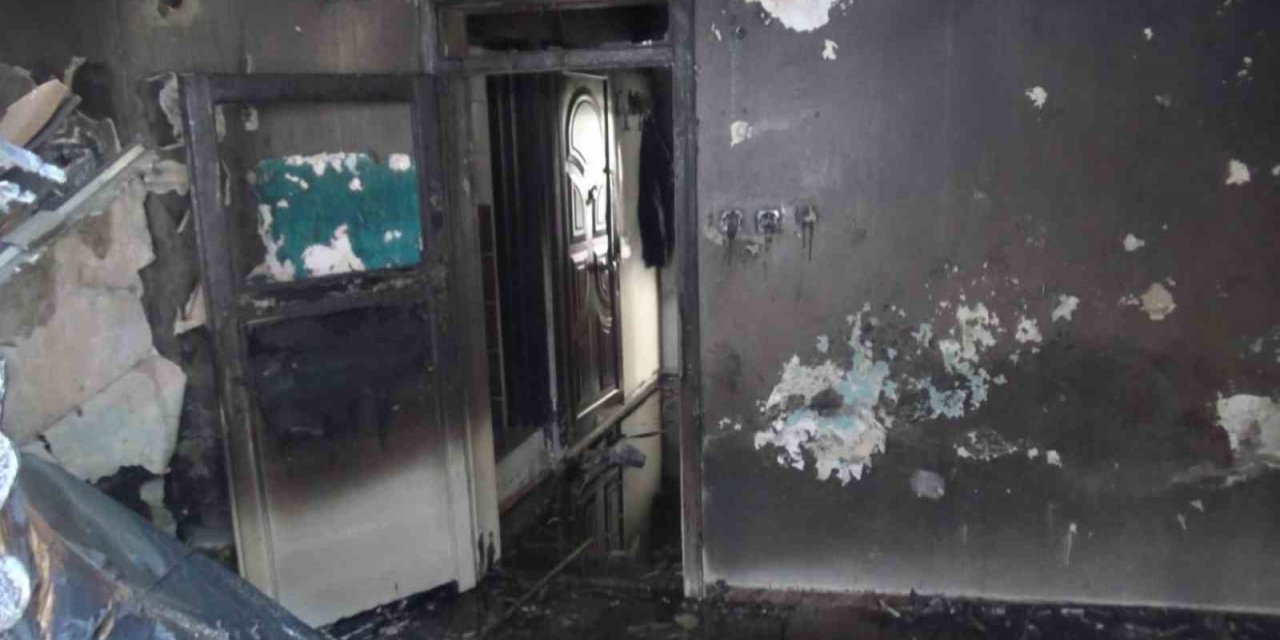 Gaziantep’te ev yangınında 3’ü çocuk 5 kişi yaralandı