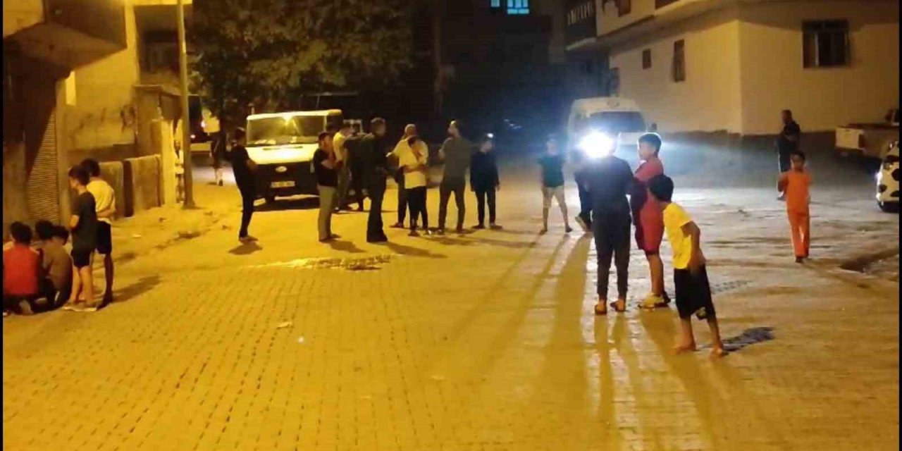 Minibüsün altında kalan 1 yaşındaki Dildar feci şekilde can verdi