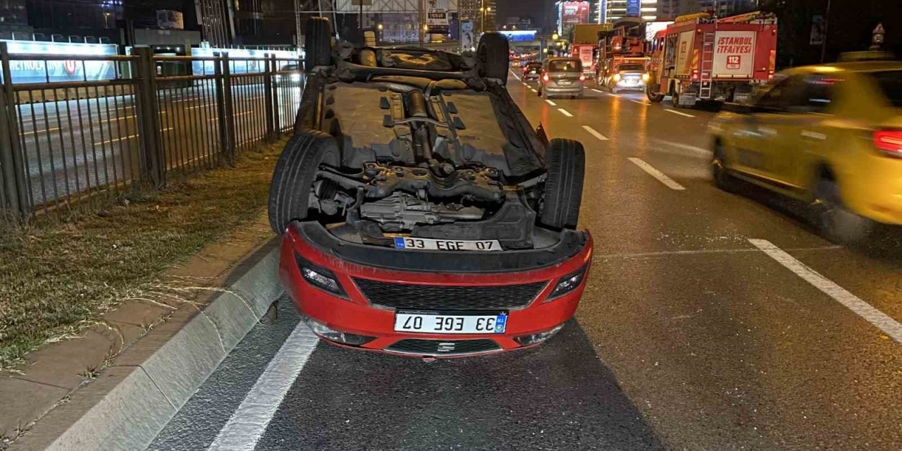 Zincirlikuyu’da taksiye çarpan otomobil takla attı: 2 yaralı