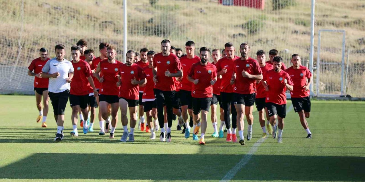 Talasgücü’de ikinci etap kampı başladı