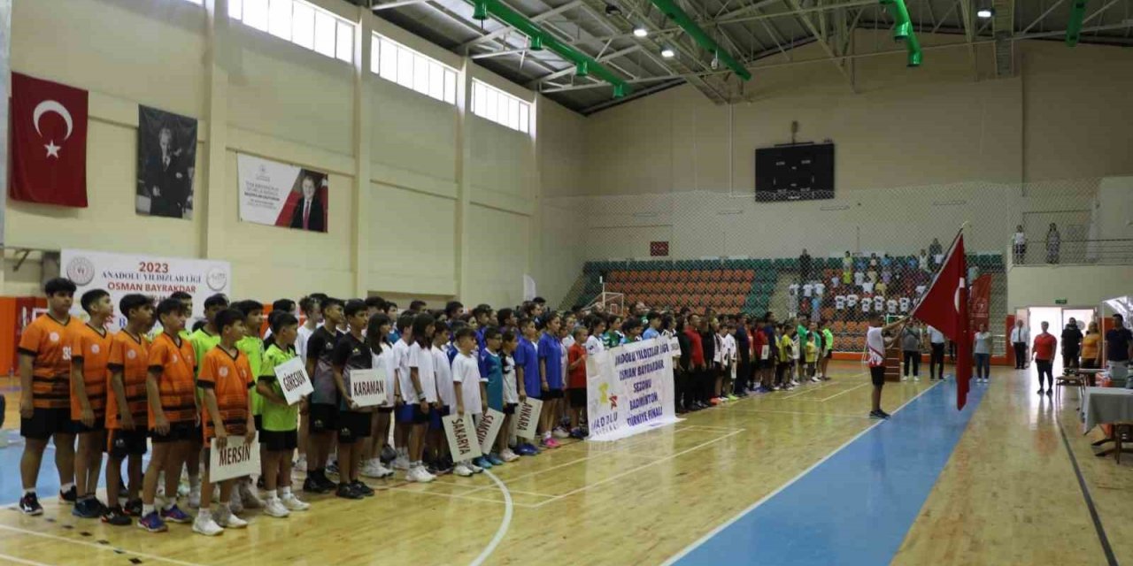 Aydın’da badmintonun yıldızları parlıyor