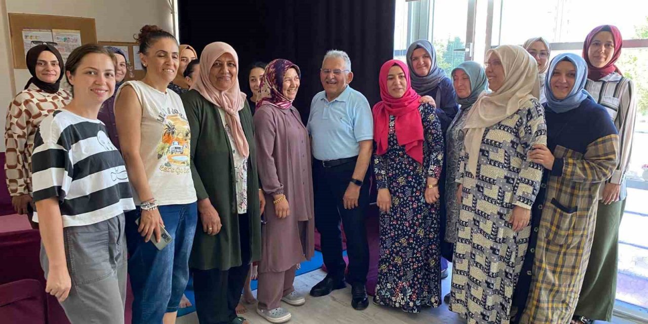 Doktor başkandan Kanser Erken Teşhis Tarama ve Eğitim Merkezi’ne ziyaret