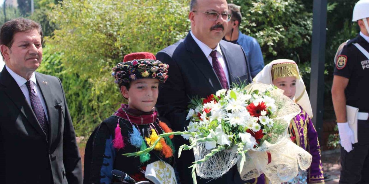 Aydın Valisi Canbolat göreve başladı