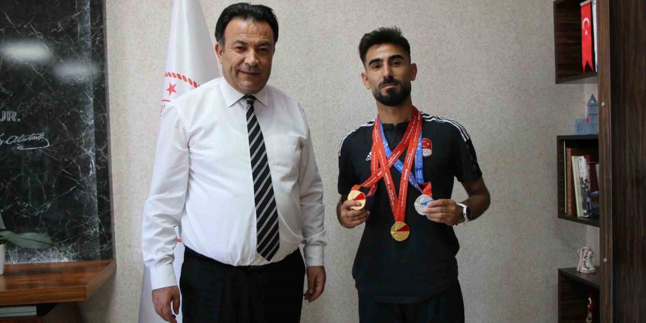 Karaköse, dünya şampiyonunu ağırladı