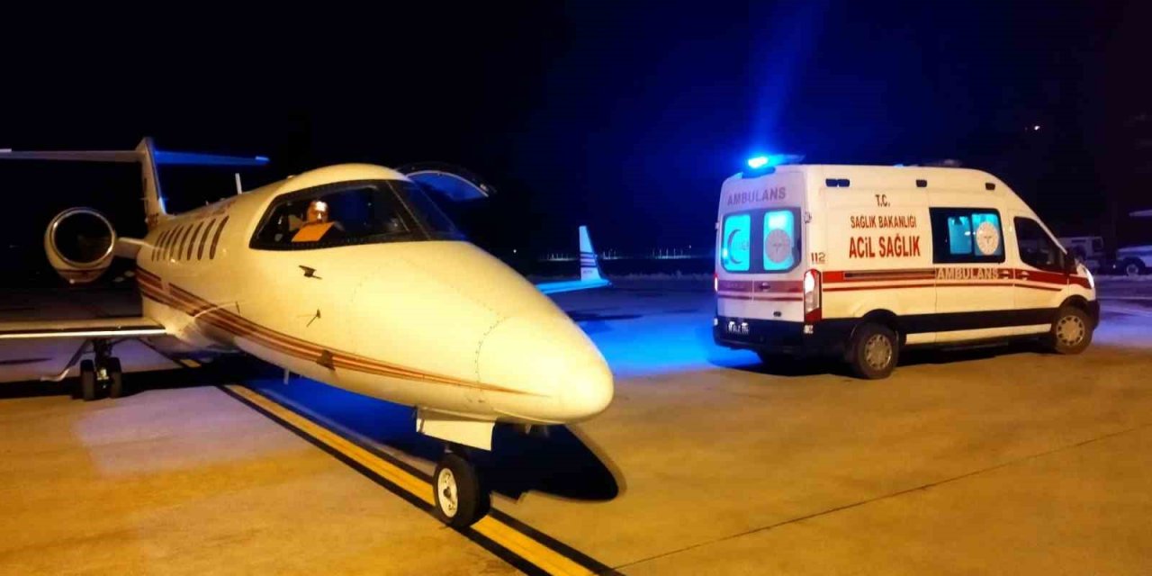 61 yaşındaki hasta ambulans uçakla tedavi için Bursa’ya getirildi
