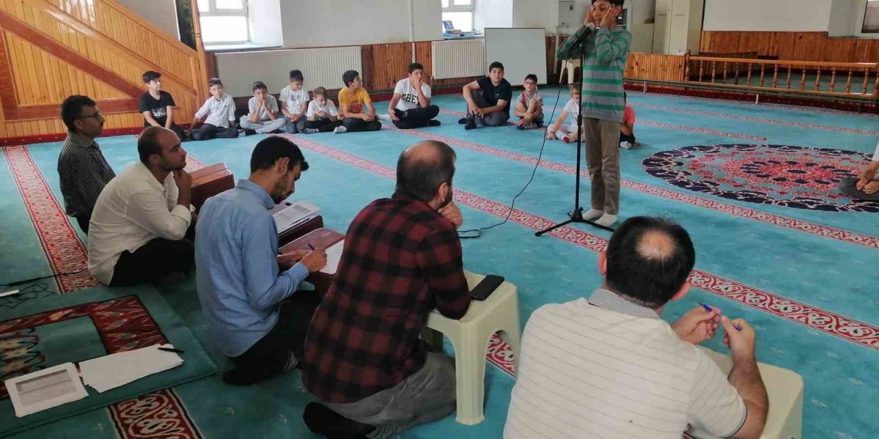 Dumlupınar’da ezan okuma yarışması