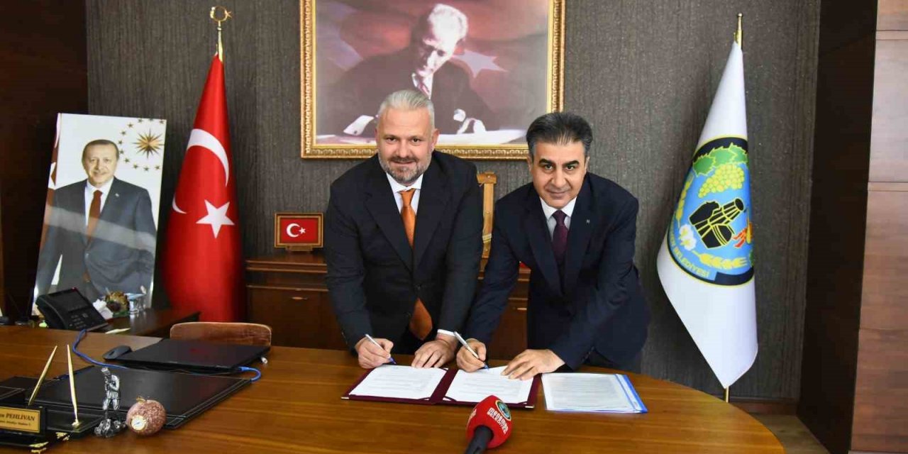 Menemen Belediyesi personeline 25’er bin TL promosyon