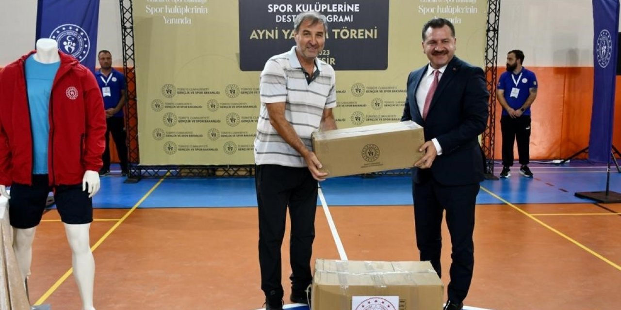 Balıkesir’de 236 spor kulübüne malzeme desteği