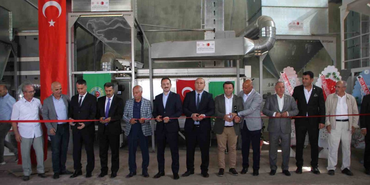 Malazgirt’te tohum eleme tesisi açıldı