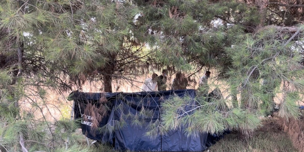 Bursa’da esrarengiz olay..Bakım için gelen içişler ceset buldu