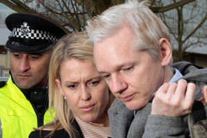 Julian Assange sonuçtan memnun