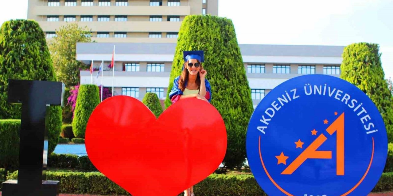 Akdeniz Üniversitesi dünya üniversiteleri arasında