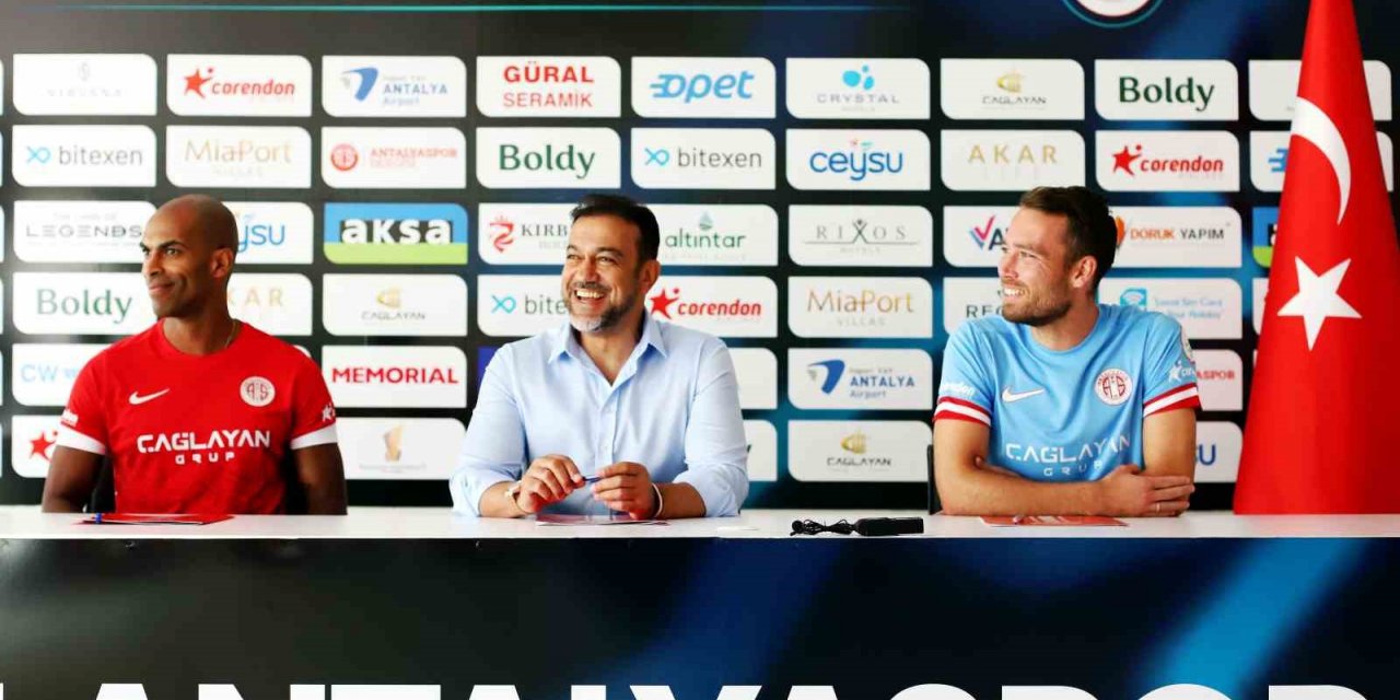 Naldo Pereira ve Sander Van de Streek, Antalyaspor’da