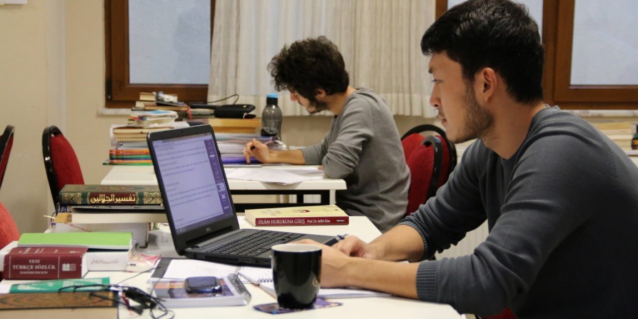 Türkiye Diyanet Vakfı yurtlarında 2023-2024 eğitim öğretim yılı kayıtları başladı