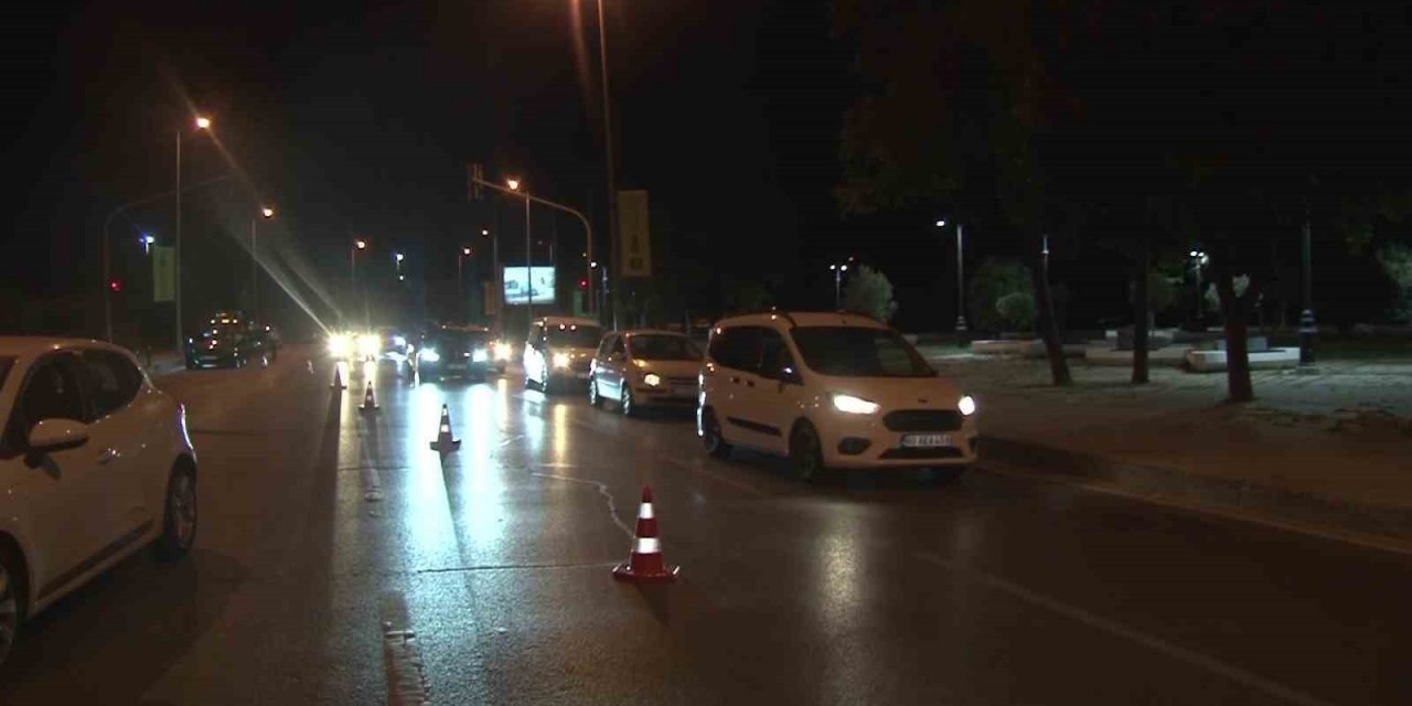 Kadıköy’de abart egzoz ve hız denetimi