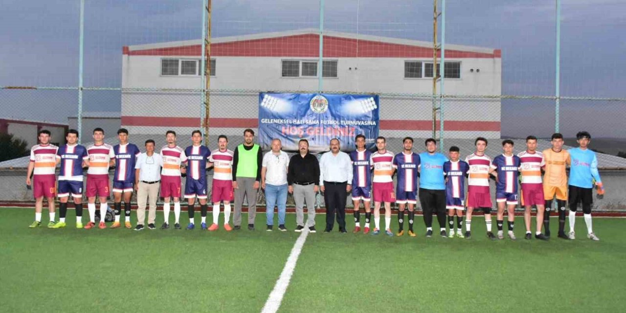 İnönü’de turnuva tüm coşkusuyla sürüyor