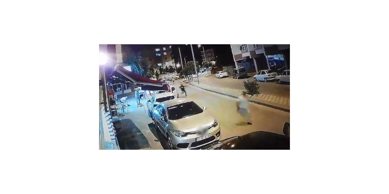 Tartıştığı kişileri tüfekle kovaladı